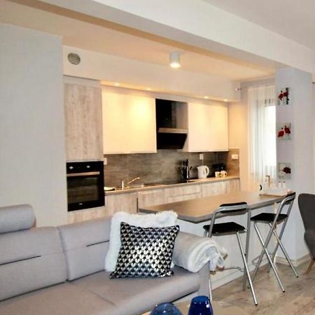 Apartament Lilla Jelenia Gora Exterior photo